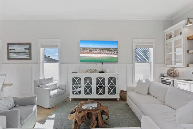 Building Photo - 107 Benicia Pl