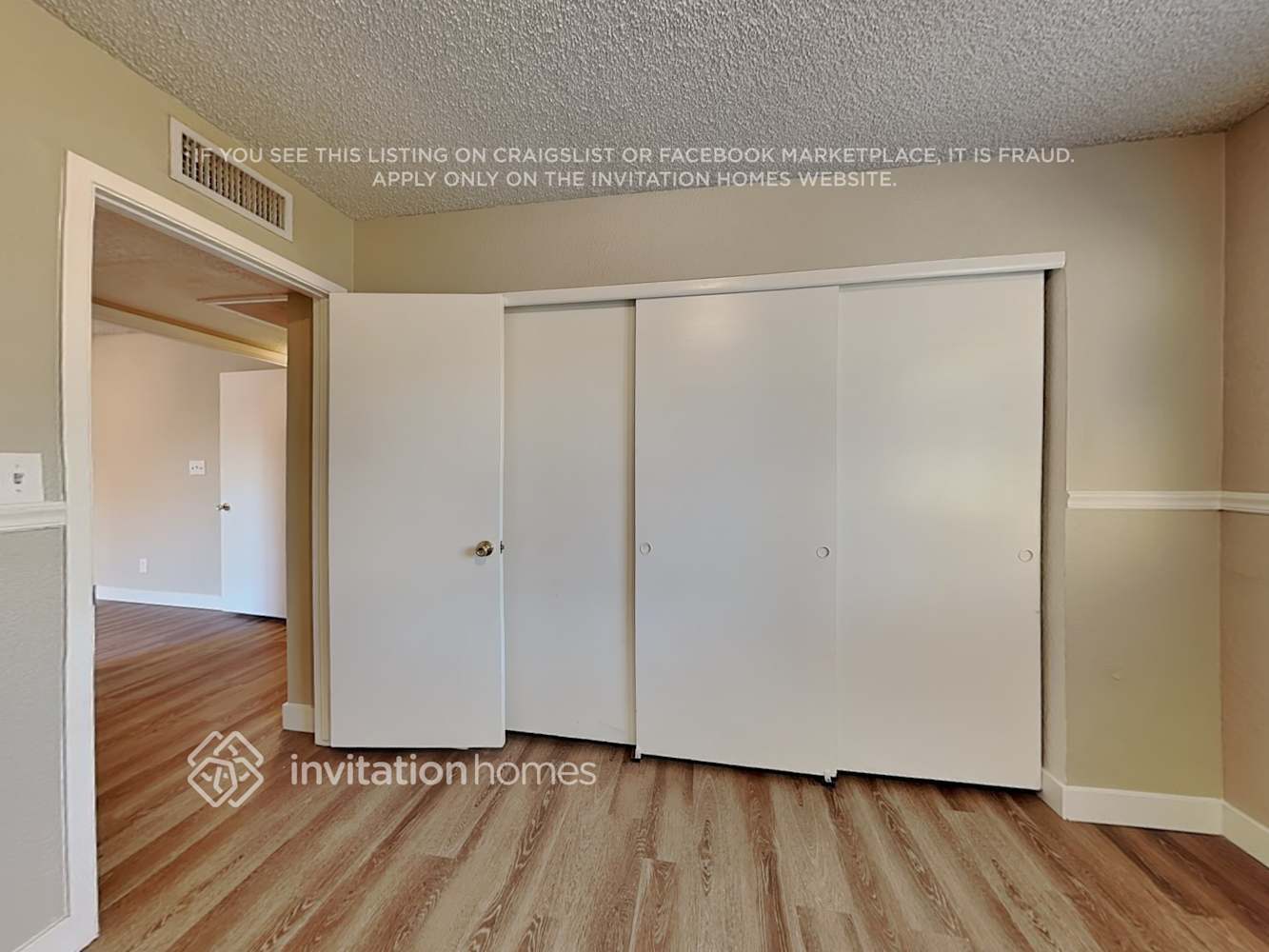 Building Photo - 1920 N Illinois St