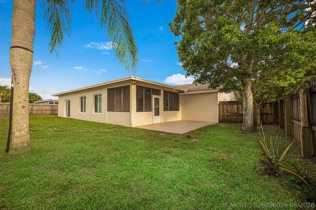 Building Photo - 9593 Richmond Cir
