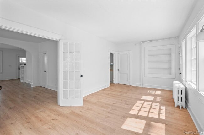 Building Photo - 56 Lafayette St