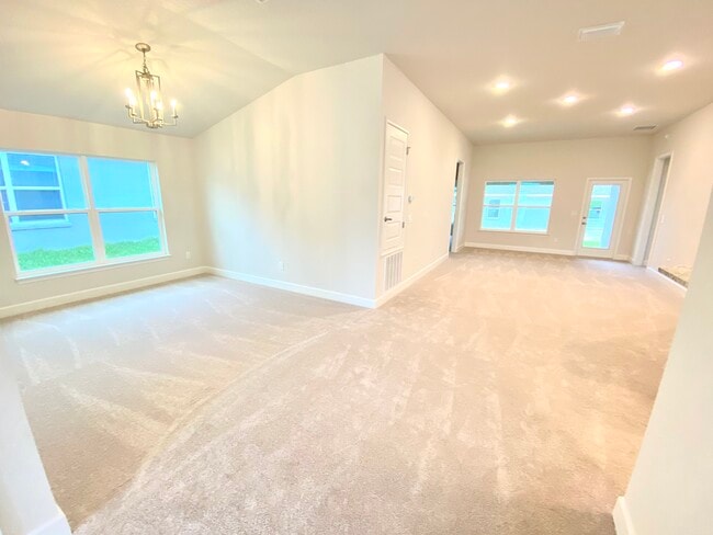 Building Photo - 4494 NW 2nd Ave