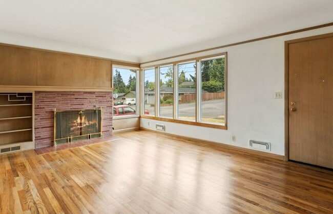 Building Photo - OREGON MID CENTURY DREAM