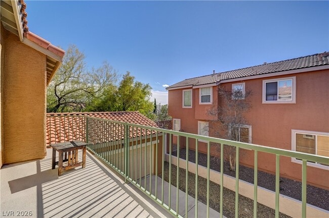 Building Photo - 10303 Wood Plank Ln