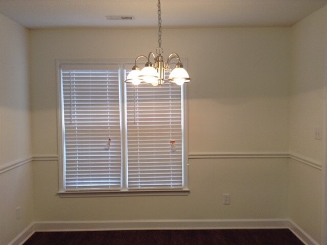 Building Photo - 4424 Gladwood Lane