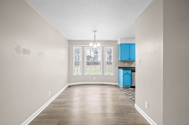 Building Photo - 111 E St