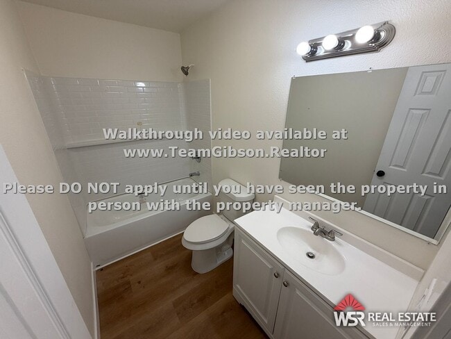 Building Photo - 3 Bedroom - 1 1/2 Bathroom Home on a Large Lot
