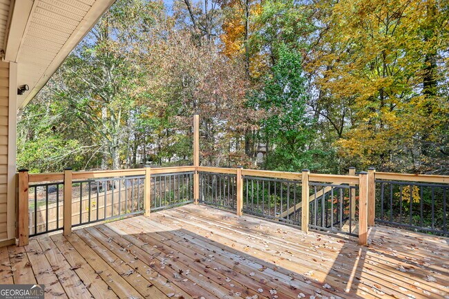 Building Photo - 1540 Bramlett Blvd