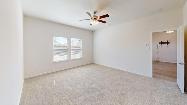 Building Photo - This spacious 2,683 sq. ft. two-story home features 4 bedrooms and 2 bathrooms, offering a well-d...