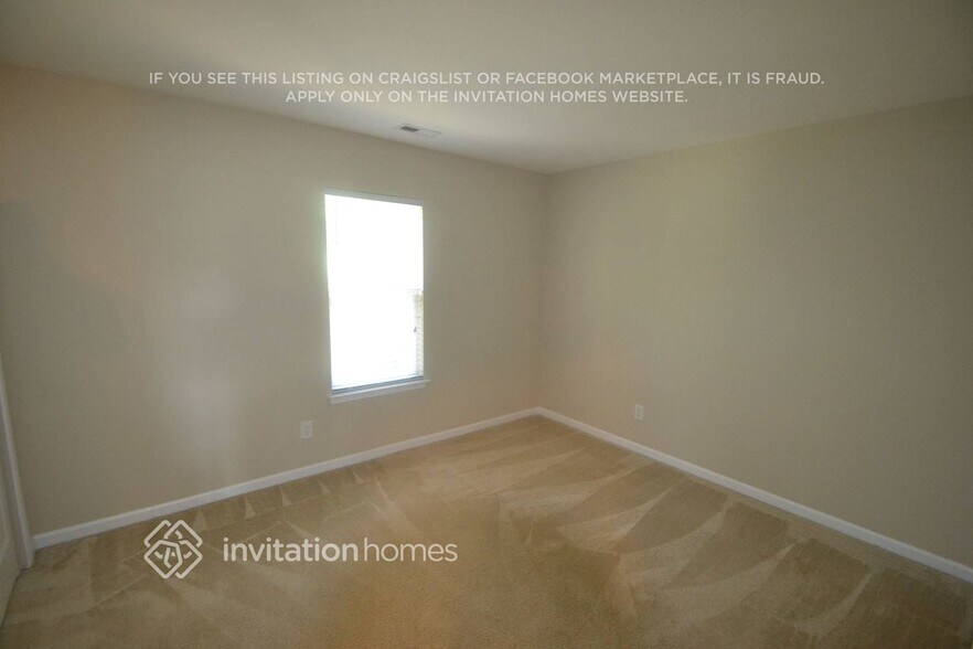 Building Photo - 5420 Wyalong Dr