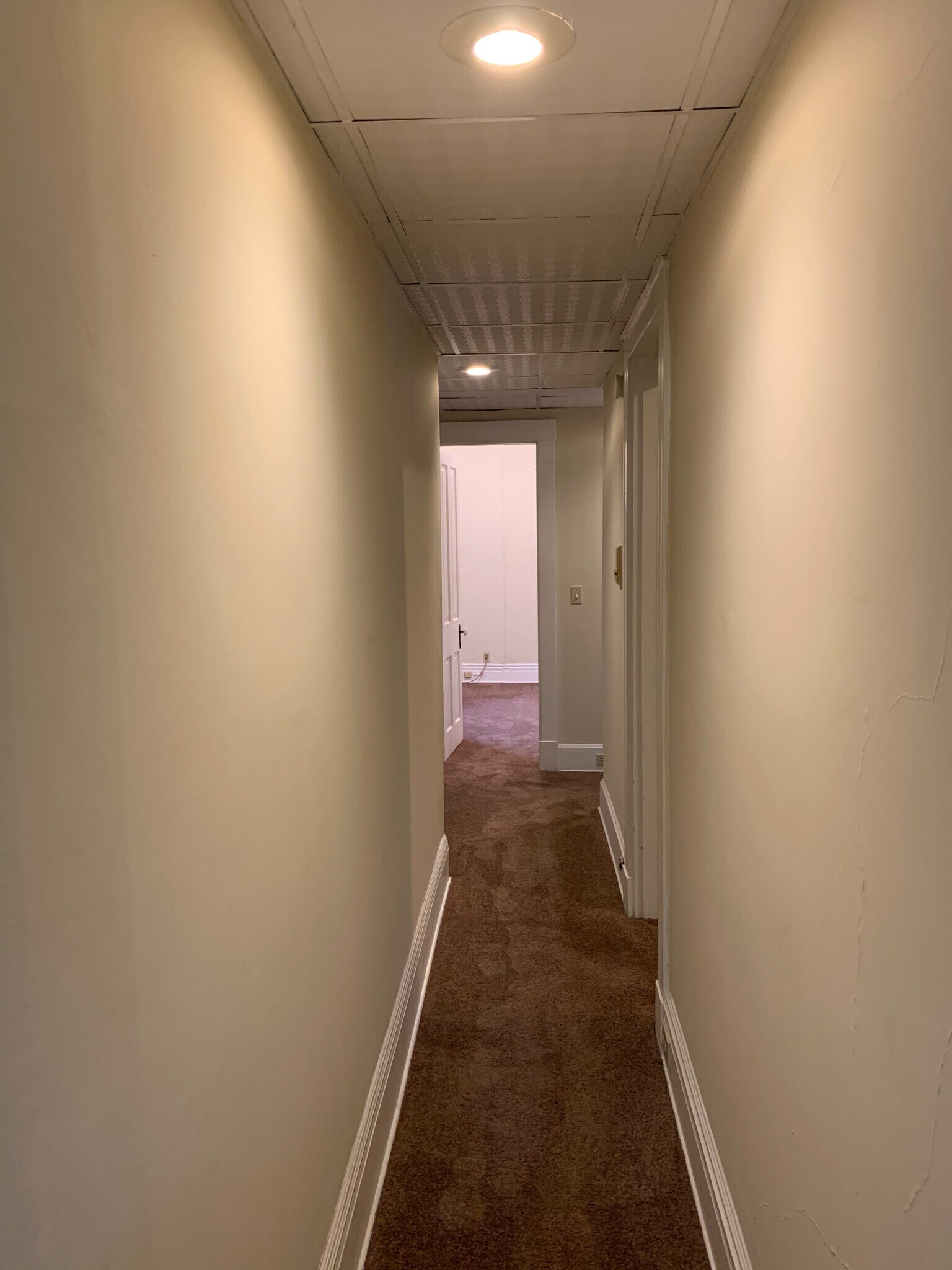 Hallway - 2325 Ohio Ave