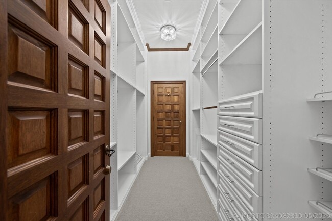 Building Photo - 240 N Ocean Blvd