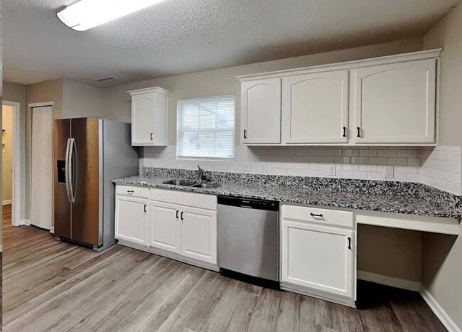 Building Photo - 1596 Matthew Allen Cir