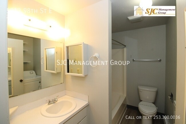 Building Photo - 5813 98th St E