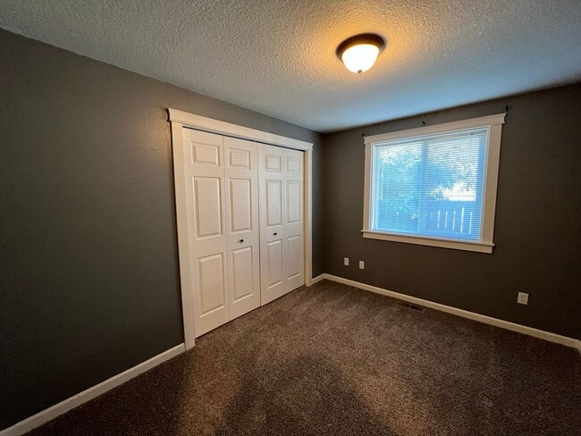 Building Photo - Well Sought-Out Junction City Three Bedroom
