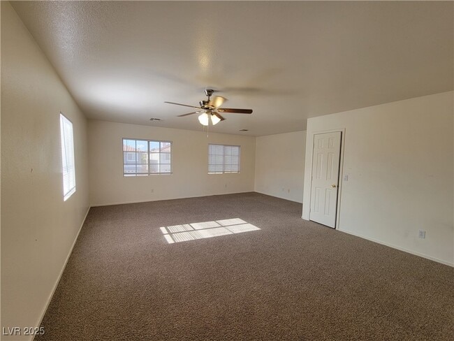 Building Photo - 9760 Ocotillo Falls Ave