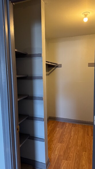 Building Photo - 9970 S 84th Terrace