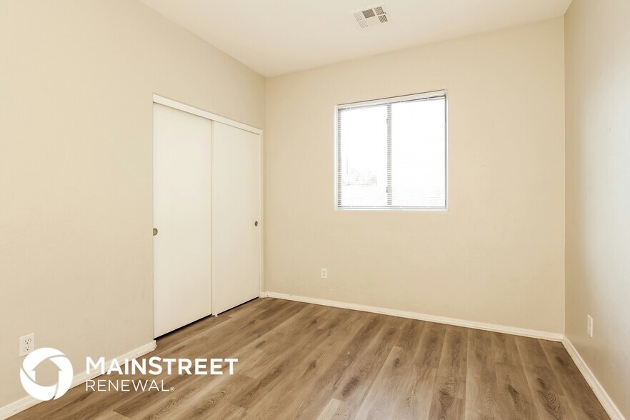 Building Photo - 9743 W Horse Thief Pass