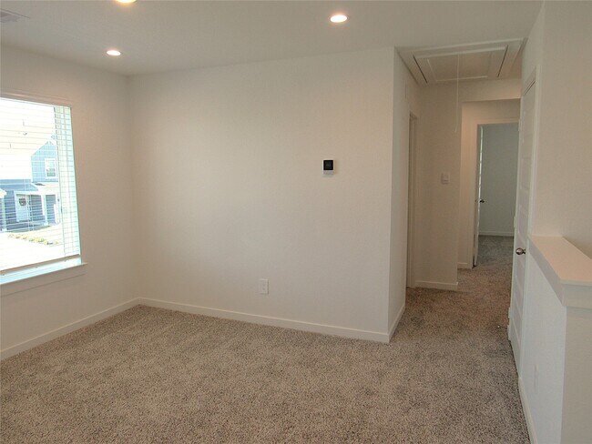 Building Photo - 2807 Glengary River Wy