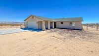 Building Photo - Cute 3 Bedroom 2 Bathroom Home