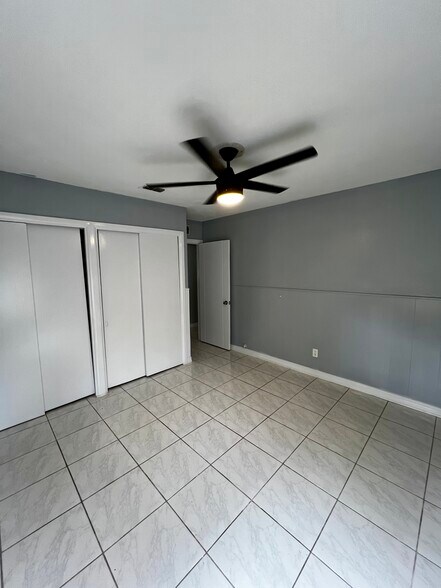 Building Photo - 304 Staunton St