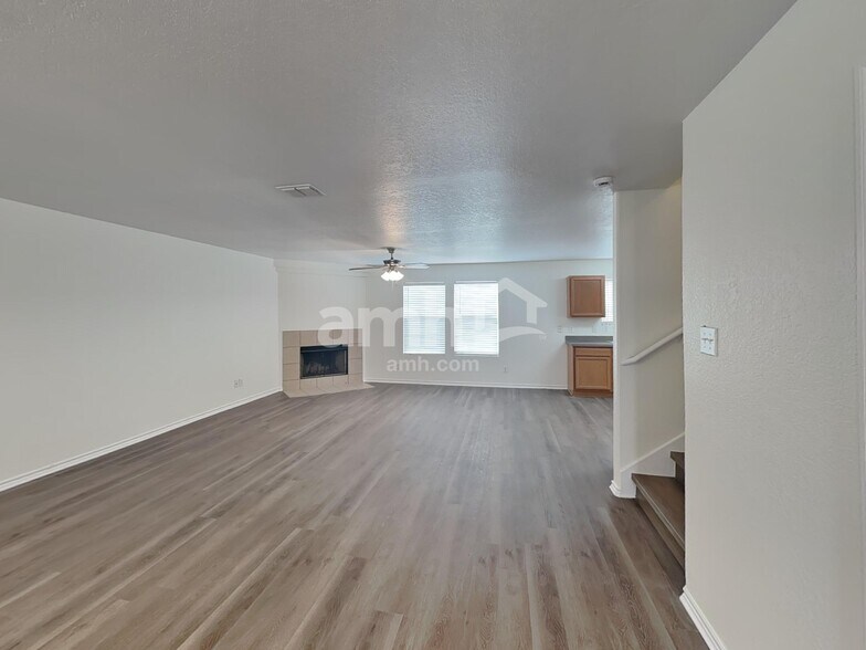 Building Photo - 629 Northhill Cir