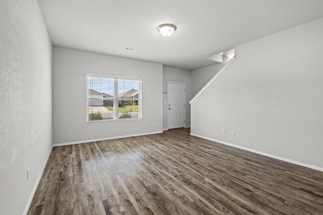 Building Photo - 2287 S Ouachita Dr