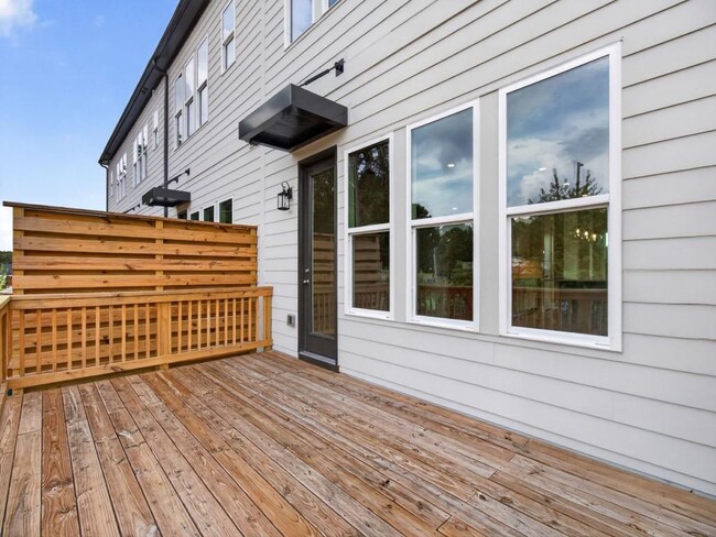 Building Photo - 1308 Koa Ct