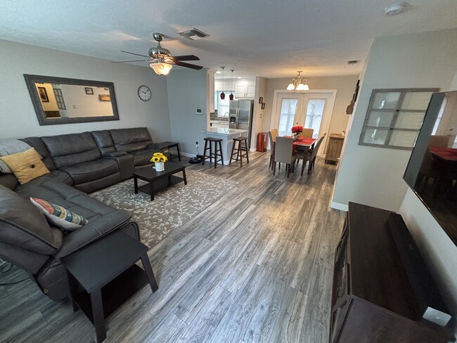 Primary Photo - 11253 109th Ln N