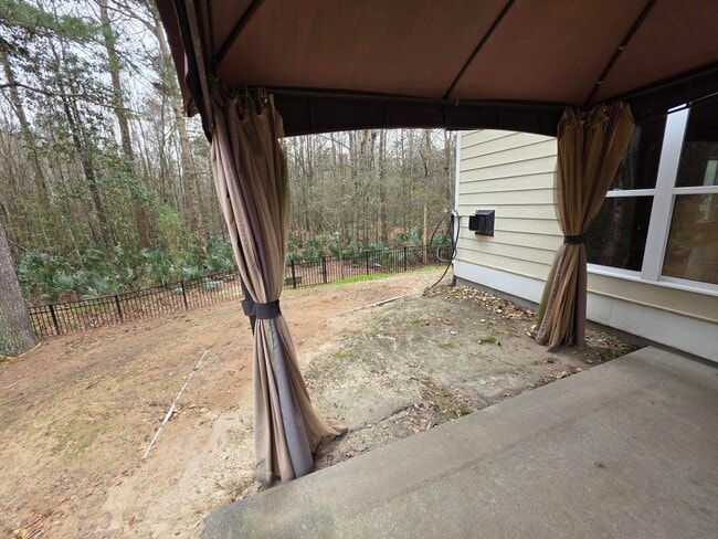 Building Photo - 9 Haven Point