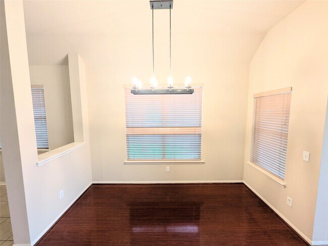 Building Photo - 6012 Timber Oaks Ridge