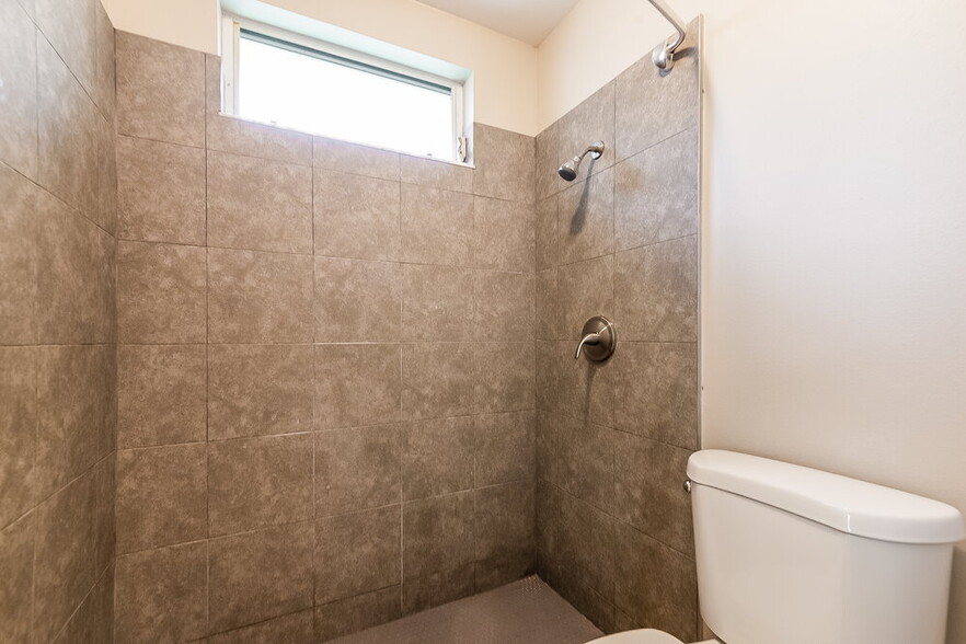 Building Photo - 3281 Gulf Watch Ct