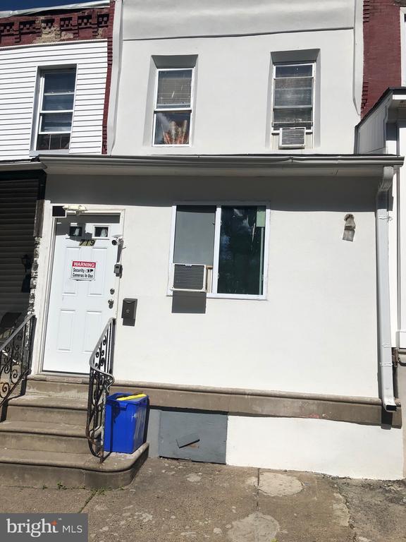 Building Photo - 719 N Shedwick St