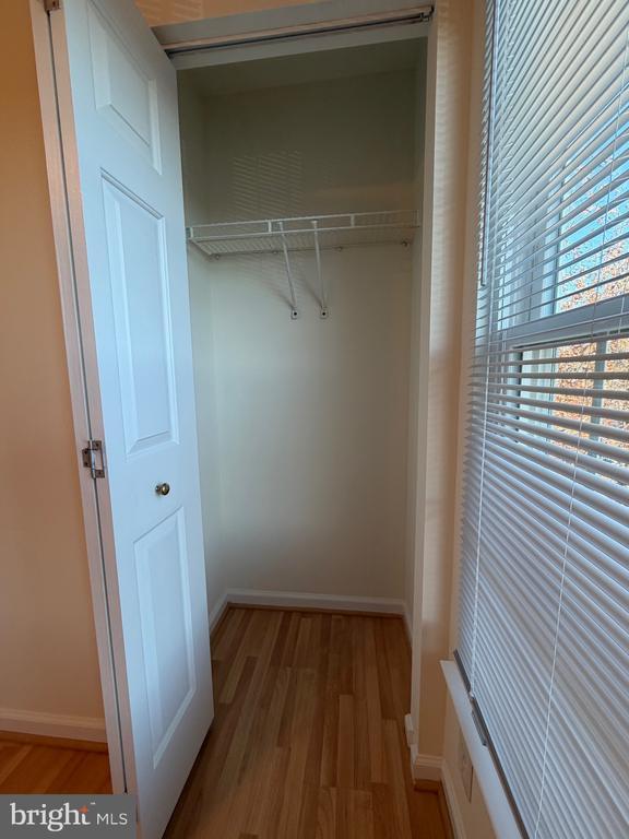 Building Photo - 9068 Falcon Glen Ct