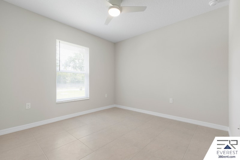 Building Photo - 14 Llovera Pl