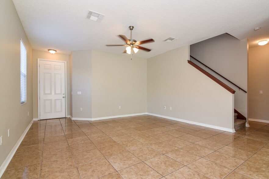 Building Photo - 11813 Mango Groves Blvd