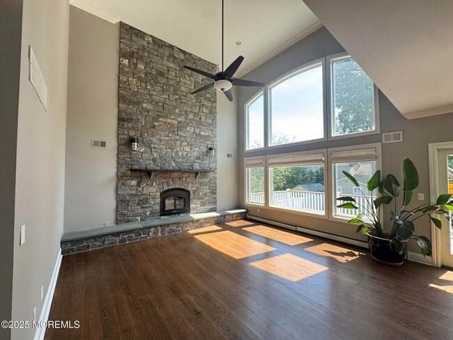 Building Photo - 244 Van Kirk Ave