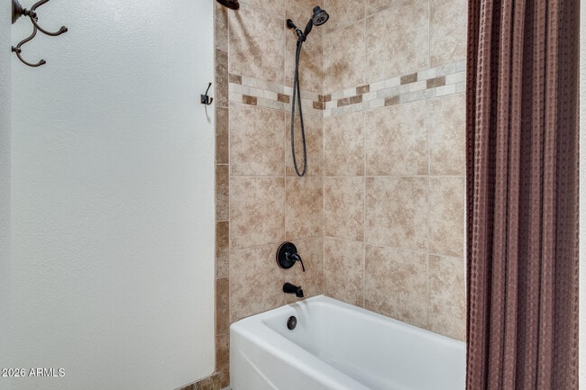 Building Photo - 10675 E Cinnabar Ave
