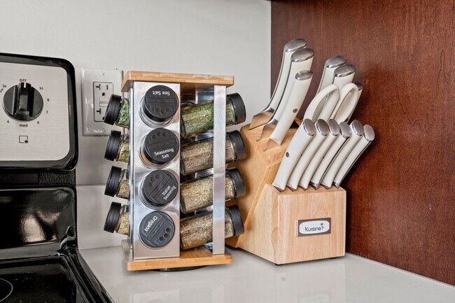 Building Photo - 826 N Broad St