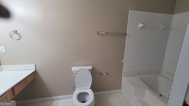 Building Photo - 2962 Stonecrest Ln