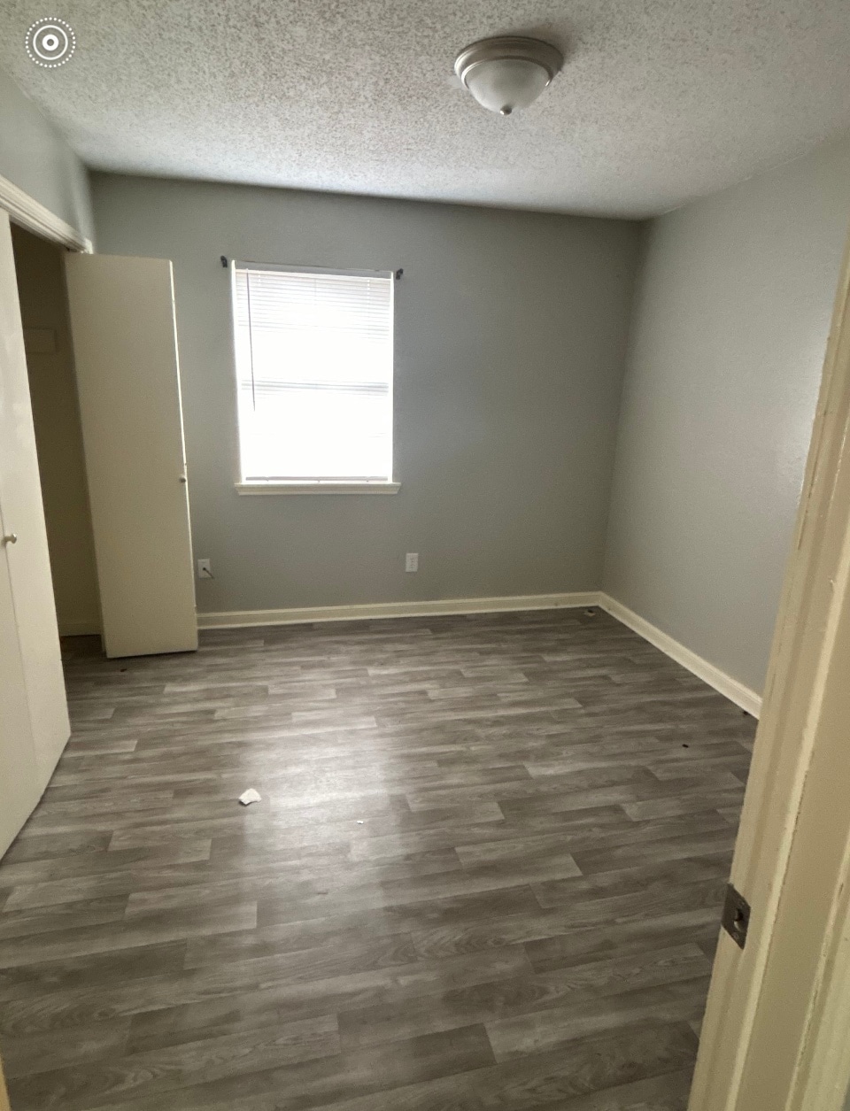 Building Photo - 304 Loire Ave