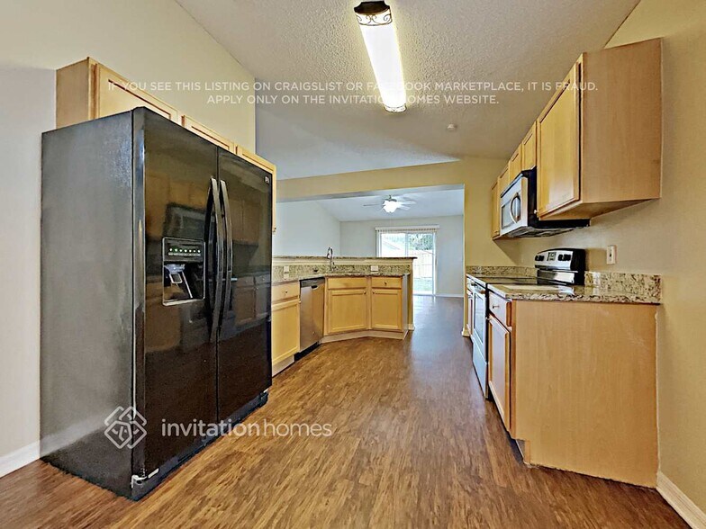 Building Photo - 3916 Stonefield Dr