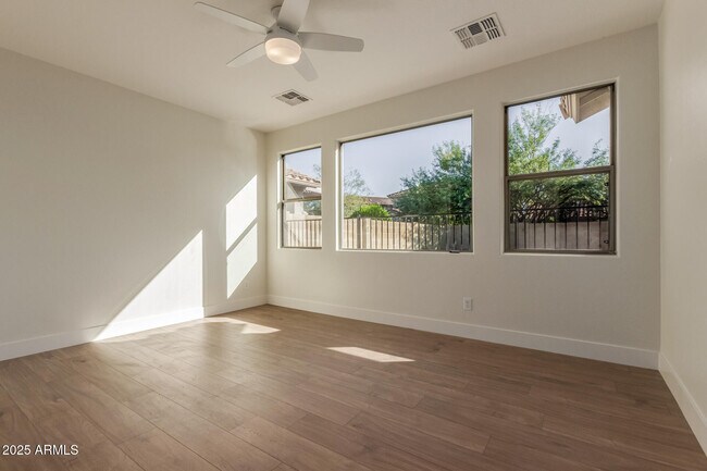 Building Photo - 40809 N Raleigh Ct