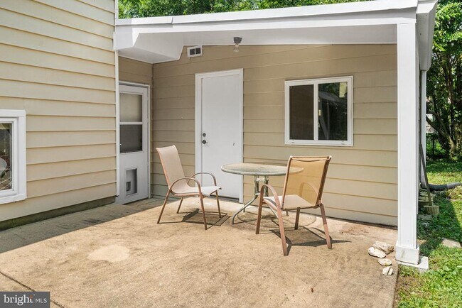 Building Photo - 5313 Taney Ave