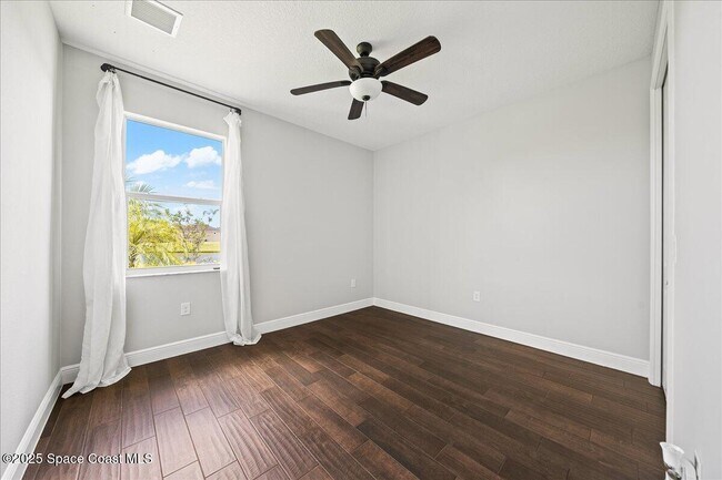 Building Photo - 7785 Wyndham Dr