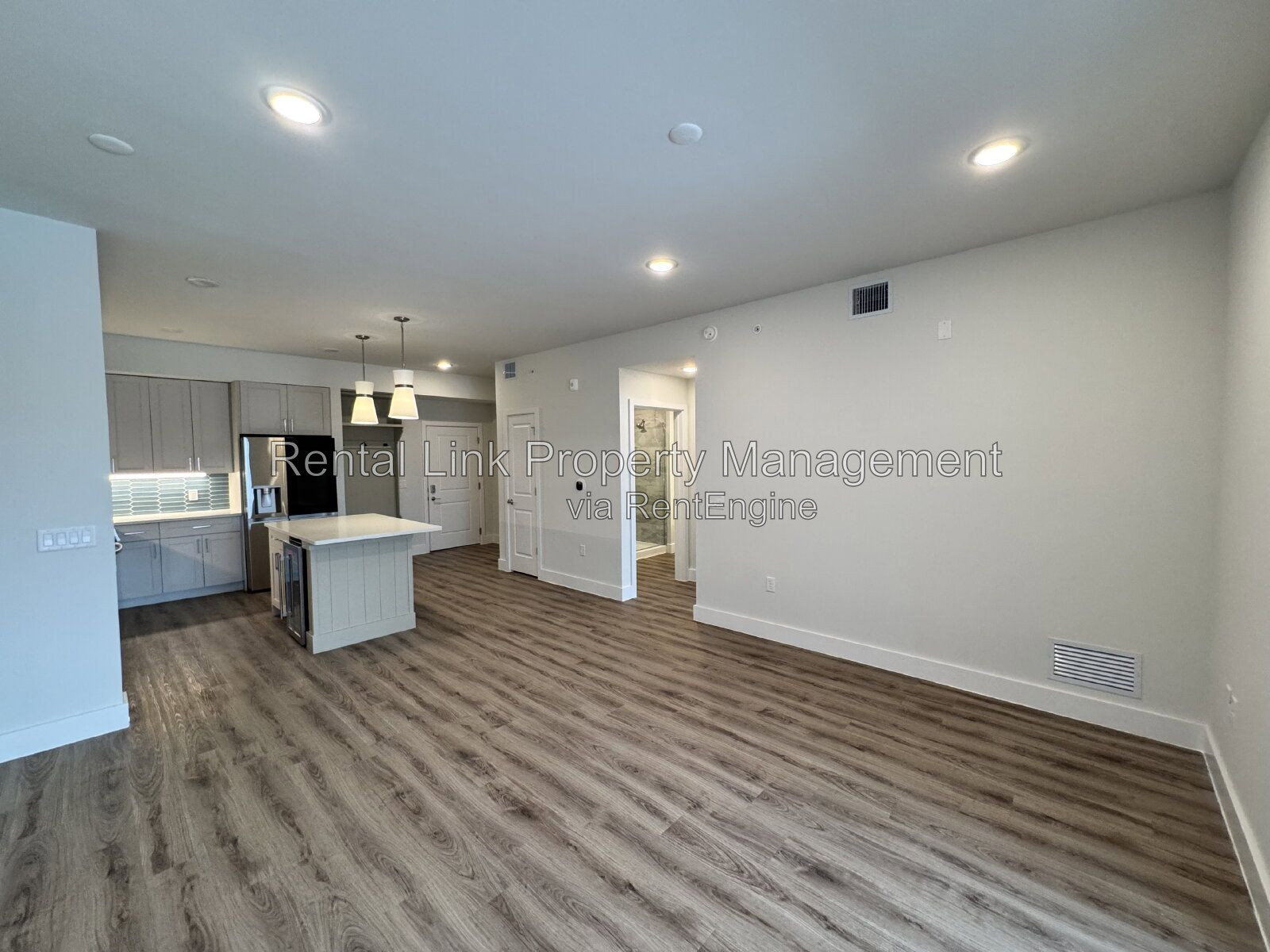 Building Photo - 414 Cape Coral Pkwy E
