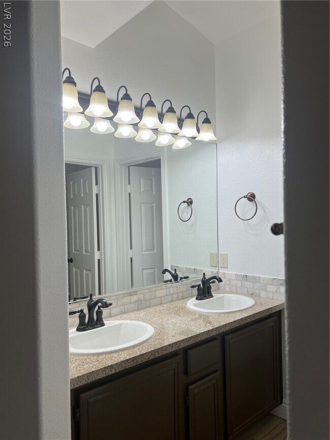 Building Photo - 5412 Lavender Ct
