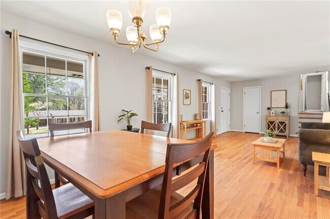 Building Photo - 1780 Samaria Trail