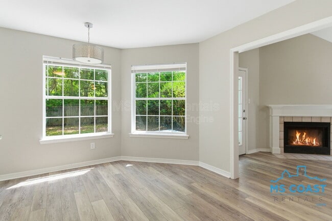 Building Photo - 11136 Windsor Hill Dr