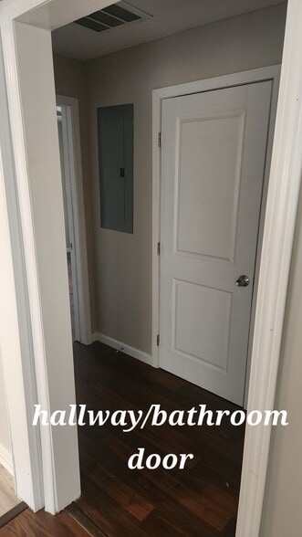 Building Photo - 173 Richardson St