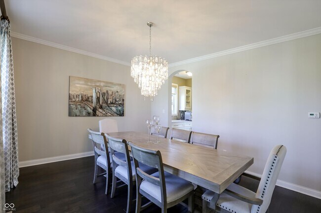 Building Photo - 14375 Trahan Dr